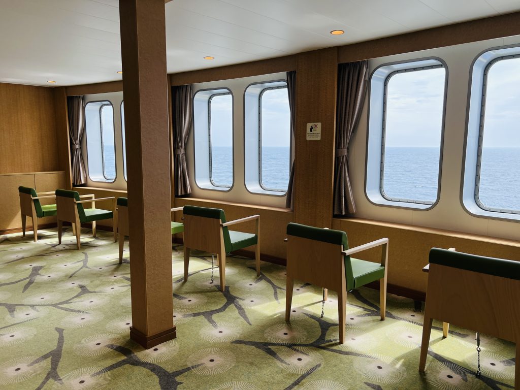 東京九州フェリー フォワードサロン